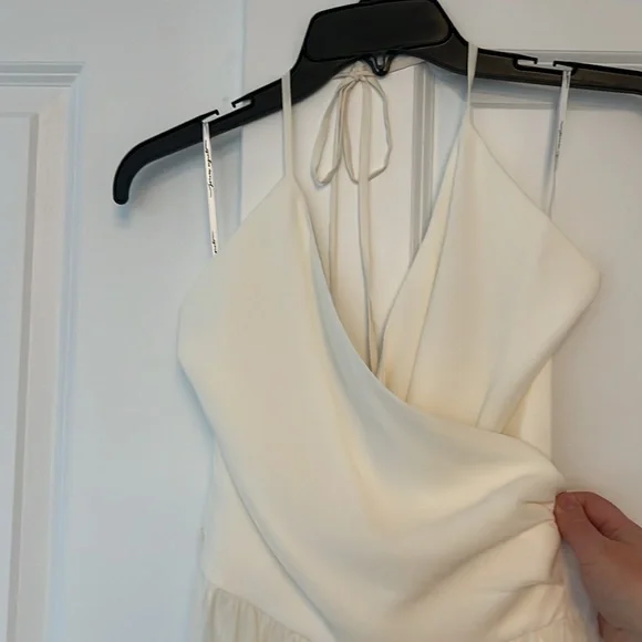 BNWT Ceremony by Joanne August Halter Wrap Chiffon Dress in Off-White size M - Picture 8 of 16